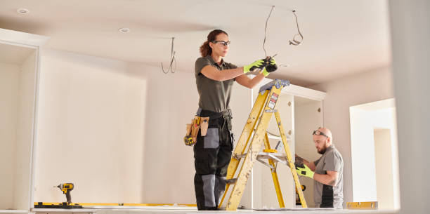 Best Electrical Outlet Repair  in White City, OR